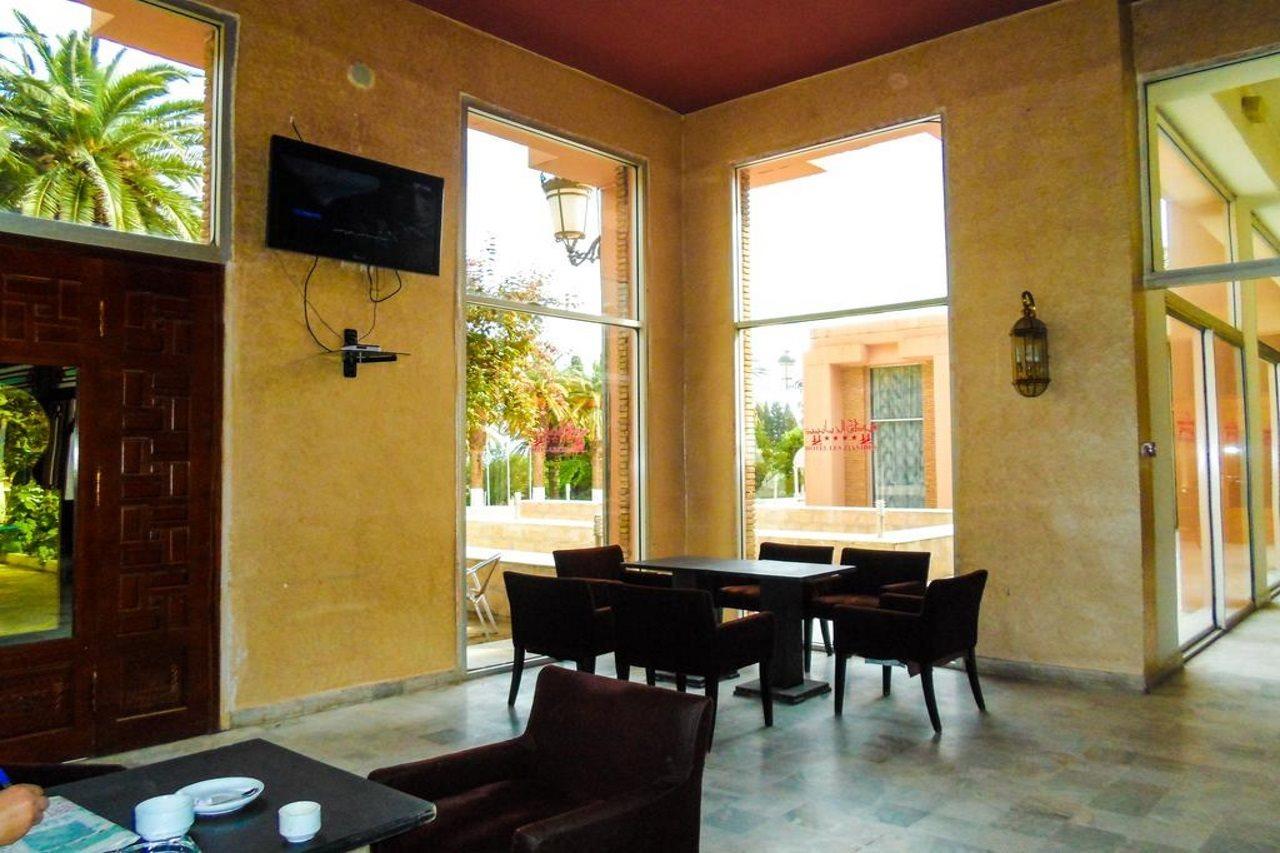 Hotel Les Zianides Tlemcen Bagian luar foto