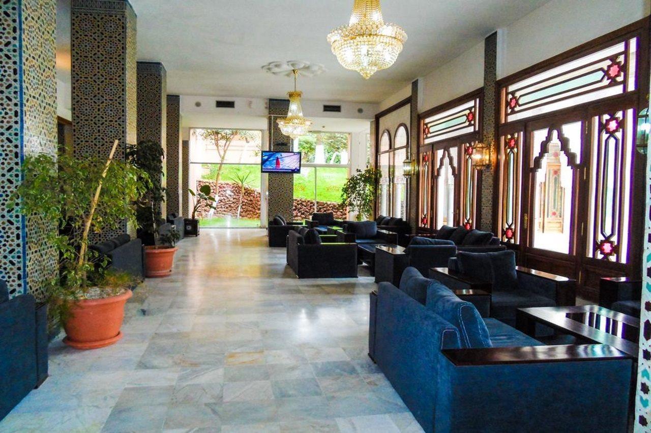 Hotel Les Zianides Tlemcen Bagian luar foto