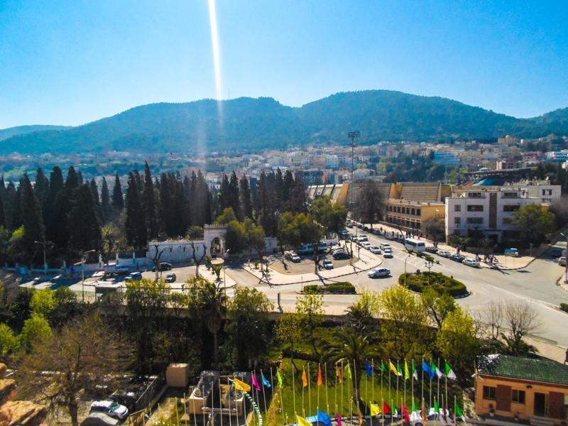 Hotel Les Zianides Tlemcen Bagian luar foto