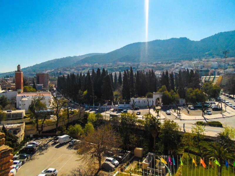 Hotel Les Zianides Tlemcen Bagian luar foto
